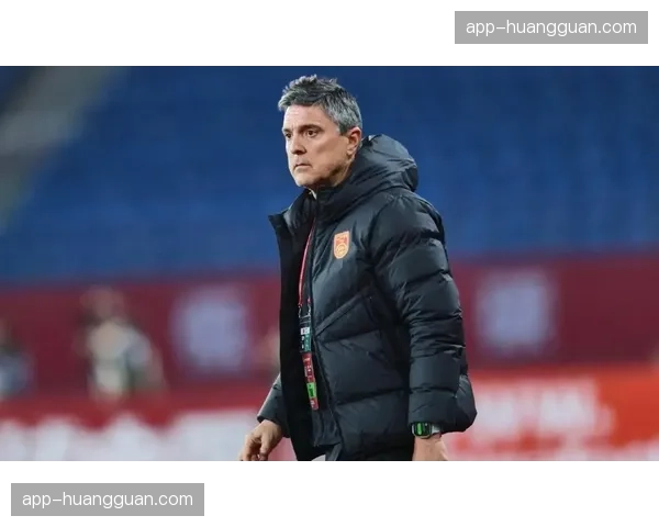 官方：云达不莱梅主帅因战绩不佳下课，U23教练暂代主帅职务
