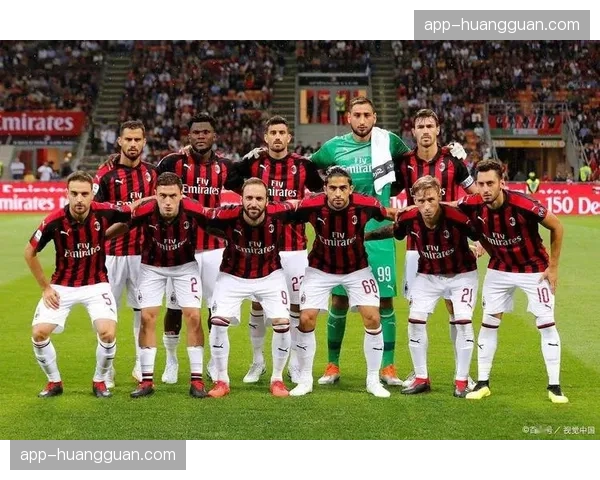 那不勒斯vsAC米兰前瞻：射门数据对比预示战术博弈